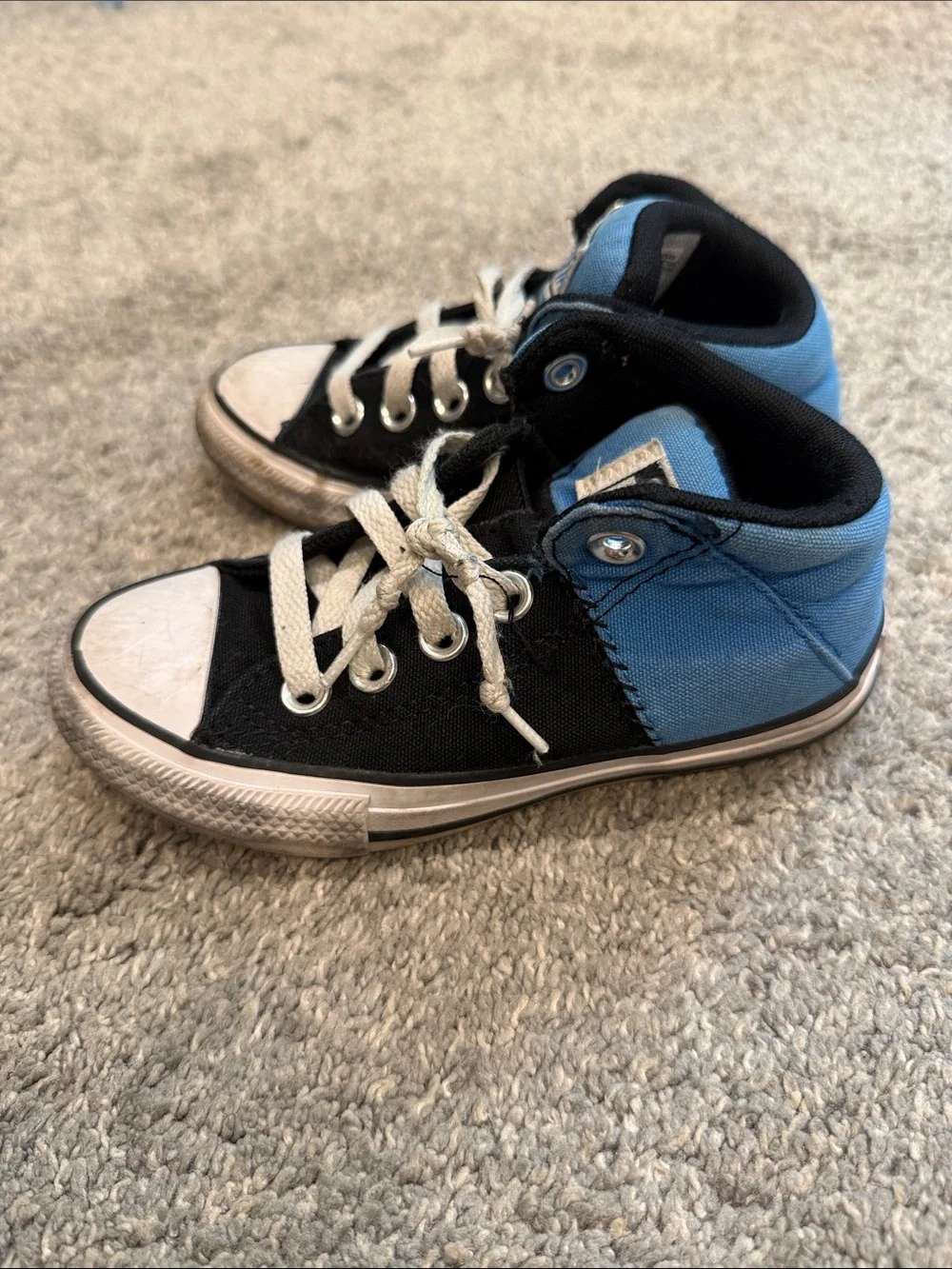 Converse | Kids Black and Blue High-Top Sneakers